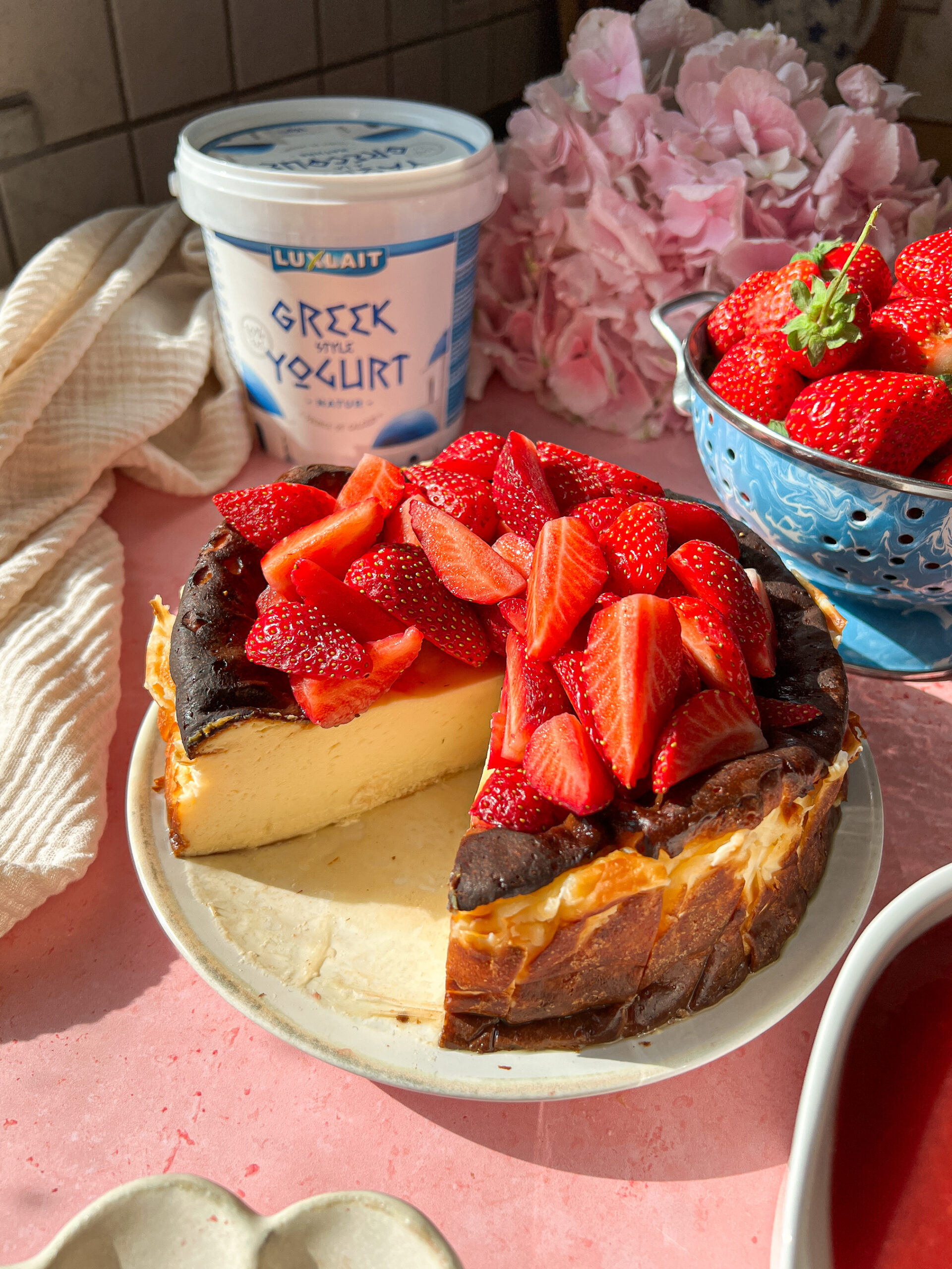 4 Ingredient Yogurt Cake - Luxlait